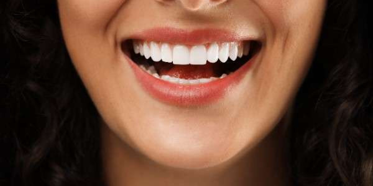 The Best Foods for Healthy Teeth This Autumn in Truro